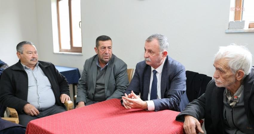 Yunusemre Belediye Başkanı Semih Balaban, Bağyolu Mahallesi’nde vatandaşlarla bir araya