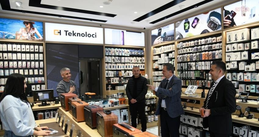 Yunusemre Belediye Başkanı Balaban, esnaf ziyaretlerini sürdürüyor Yunusemre Belediye Başkanı Semih Balaban, Manisa Celal Bayar Üniversitesi Uncubozköy