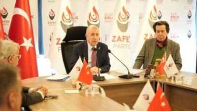 Zafer Partisi Başkanlık Divanı, Genel Başkan Ümit Özdağ başkanlığında iç