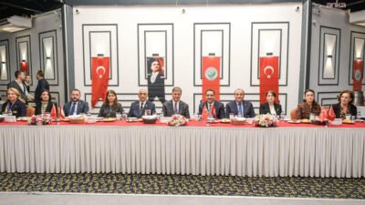 İzmir Büyükşehir Belediye Başkanı Cemil Tugay, Balçova’da şehit aileleri ve