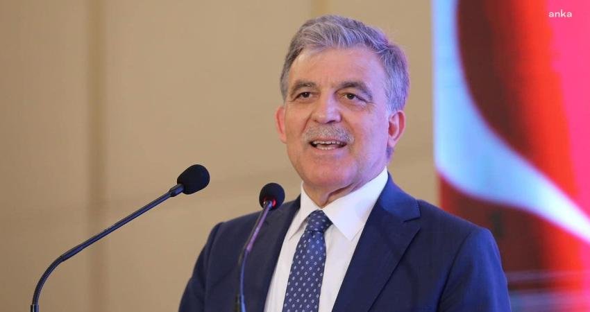 11'inci Cumhurbaşkanı Abdullah Gül, Ramazan Bayramı dolayısıyla paylaştığı mesajda, "Başta