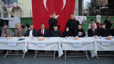 Zafer Partisi Genel Başkanı Ümit Özdağ, İzmir’de katıldığı iftar programında,