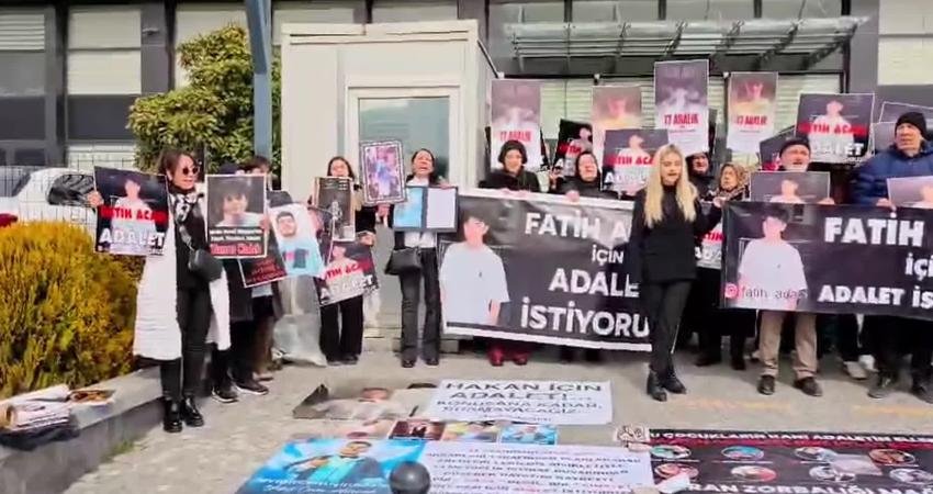 15 yaşındaki Fatih Acacı’yı öldüren suça sürüklenen çocuğa, haksız tahrik indirimiyle 12 yıl hapis Ankara’da 15 yaşındaki Fatih Acacı’yı, 12 bıçak darbesiyle öldüren suça