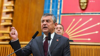 CHP Genel Başkanı Özgür Özel, Bolu Belediye Başkanı Tanju Özcan’ın