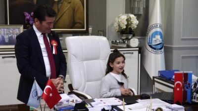 Ortahisar Belediye Başkanı Ahmet Kaya’nın 23 Nisan’da koltuğunu devrettiği 10