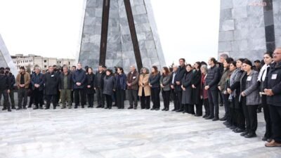 Böbrek yetmezliği nedeniyle tedavi gördüğü hastanede vefat eden PYD Eş