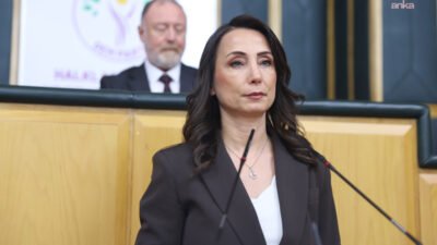 Tülay Hatimoğulları: “İran savaşını barış sürecinin el freni yapmak politik basiretsizlik olur” DEM Parti Eş Genel Başkanı Tülay Hatimoğulları, "Türkiye halklarının ihtiyacı