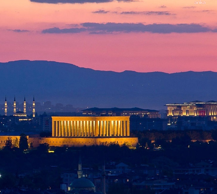NATO, Anıtkabir fotoğrafı ile "Türkiye'nin başkenti Ankara'da düzenlenecek 2026 NATO