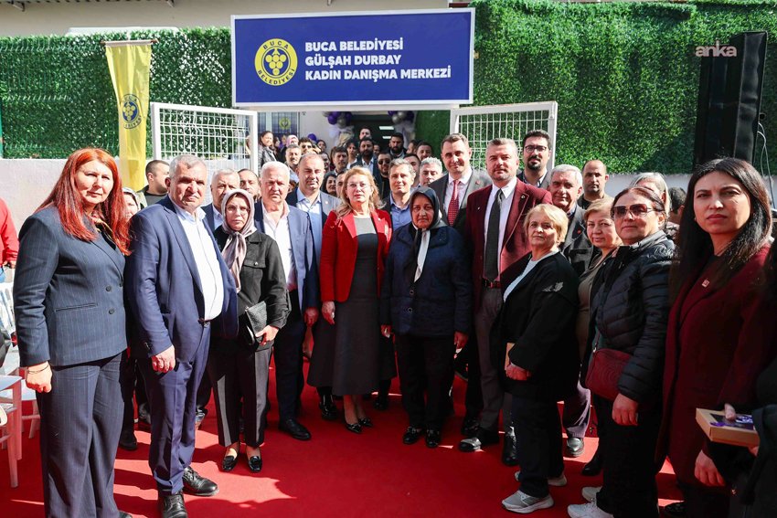 Buca’da “Gülşah Durbay Kadın Danışma Merkezi” açıldı Buca Belediyesi, geçen yıl hayatını kaybeden Şehzadeler Belediye Başkanı Gülşah