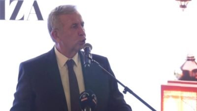 Ankara Büyükşehir Belediye (ABB) Başkanı Mansur Yavaş, Pursaklar’da düzenlenen iftar