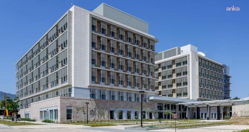 ABD İslamabad Büyükelçiliği, yarın ülke genelinde beklenen büyük dini törenler