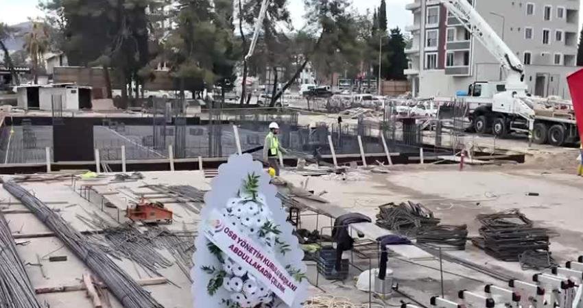 Adıyaman Belediye Başkanı Abdurrahman Tutdere’nin girişimleriyle kente kazandırılan Atatürk Kütüphanesi’nin