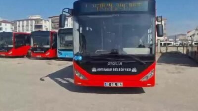 Adıyaman Belediyesi bünyesinde hizmet veren şehir içi toplu taşıma araçları,