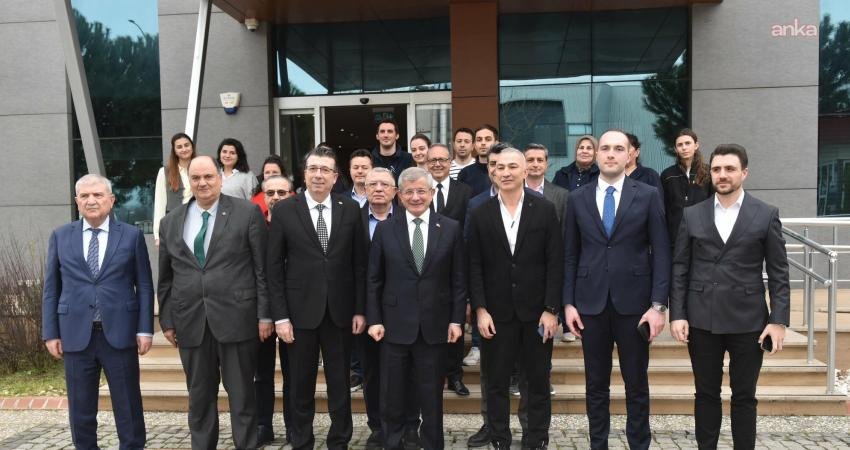 Gelecek Partisi Genel Başkanı Ahmet Davutoğlu, Bursa programı kapsamında sanayi