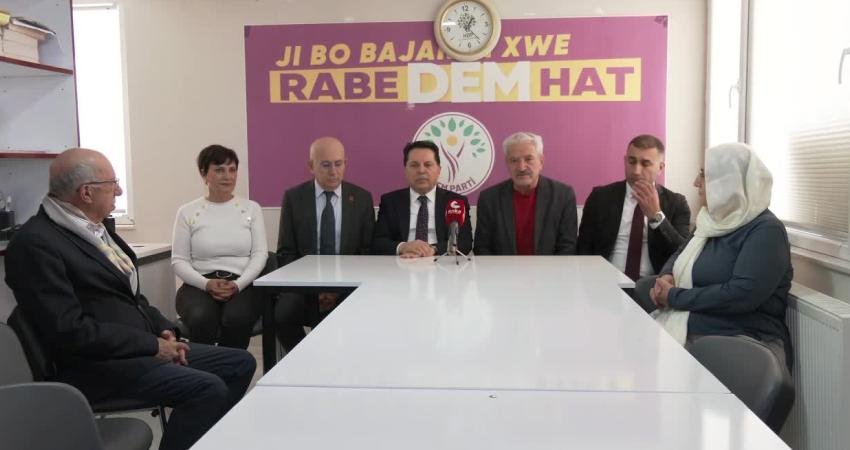 Yerine kayyum atanan Esenyurt Belediye Başkanı Ahmet Özer, DEM Parti Ankara