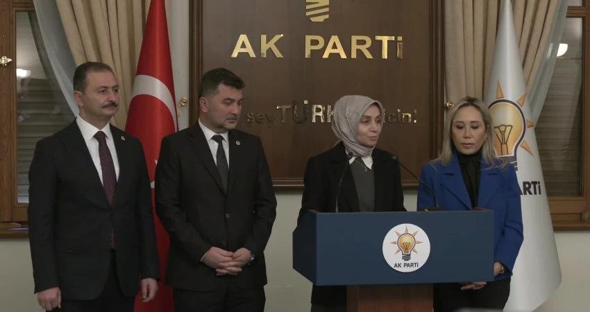AK Parti, kadınların doğum iznini 24 haftaya çıkaran ve sosyal medyanın 15 yaş altına yasaklanmasını öngören teklifi Meclis Başkanlığı’na sundu AK Parti, kadınların doğum iznini 8 hafta doğum öncesi, 16