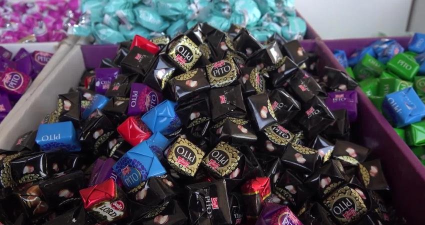 Ramazan Bayramı öncesinde Aksaray’da alışveriş hareketliliği gözlenirken, fiyatlar dar gelirli