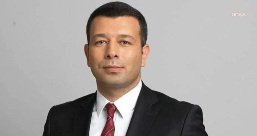 ANKA Haber Ajansı Genel Yayın Yönetmeni Kenan Şener, serbest bırakıldı İncirlik Hava Üssü görüntülerine ilişkin Adana Cumhuriyet Başsavcılığı'nın başlattığı soruşturma