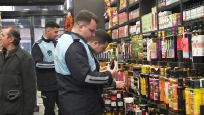 Ankara Büyükşehir Belediyesi (ABB) Zabıta Daire Başkanlığı ekipleri, halk sağlığını