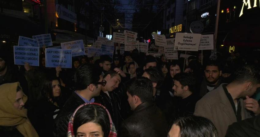 Ankara’da üniversite öğrencileri, Ekrem İmamoğlu’nun tutuklanmasıyla başlayan 19 Mart eylemlerinin