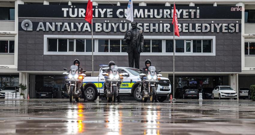 Vatandaşların rahat ve huzurlu bir bayram geçirmesi amacıyla hazırlıklarını tamamlayan Antalya