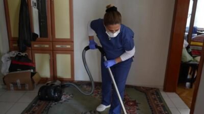 Antalya Büyükşehir Belediyesi, yaklaşık 3 bin 324 kadın personeli ile