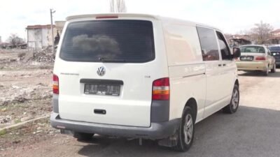 Araç plakalarına yönelik yeni düzenleme yarın itibarıyla yürürlüğe girecek, uygulama