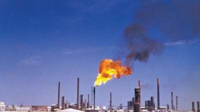 Suudi Arabistan’ın devlet petrol şirketi Saudi Aramco, İran’a ait bir