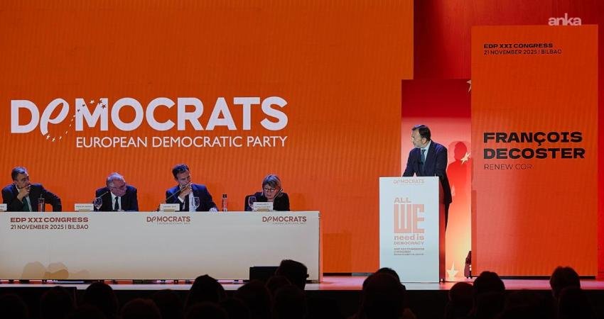 Avrupa Demokratlar Partisi’nden İmamoğlu davasına tepki: “Adalet siyasi silaha dönüşüyor” Avrupa Demokratlar Partisi (European Democrats), tutuklu İstanbul Büyükşehir Belediye Başkanı