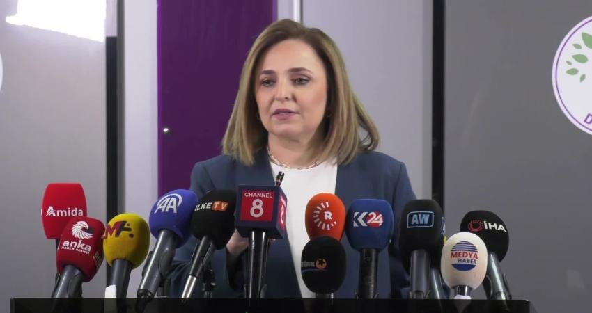 Ayşegül Doğan’dan Bahçeli’nin “Aceleye getirmenin alemi yok” sözlerine yanıt: “Telaşa kapılarak bunu yapmaya gerek yok ama hıza ihtiyacımız var” DEM Parti Sözcüsü Ayşegül Doğan, MHP Genel Başkanı Devlet Bahçeli'nin