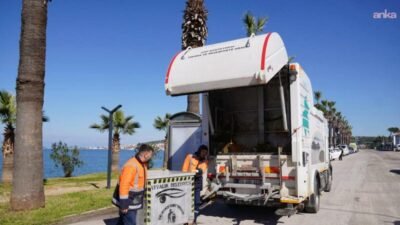 Ayvalık Belediyesi Temizlik İşleri Müdürlüğü ekipleri, havanın ısınmasıyla oluşabilecek kötü