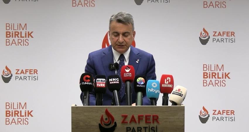 Zafer Partisi Genel Başkan Yardımcısı ve Parti Sözcüsü Azmi Karamahmutoğlu,