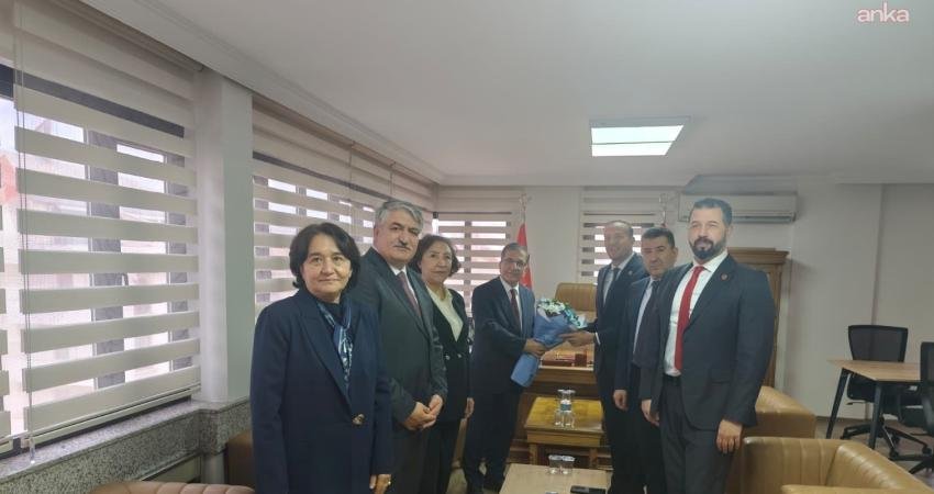 Bağımsız Türkiye Partisi heyetleri, Ramazan Bayramı dolayısıyla siyasi partileri ziyaret etti Bağımsız Türkiye Partisi (BTP) heyeti, Ramazan Bayramı kapsamında partiler arası