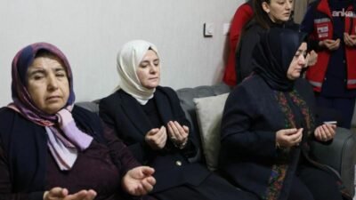 İçişleri Bakanı Mustafa Çiftçi, askerî araç kazasında şehit olan Ulaştırma