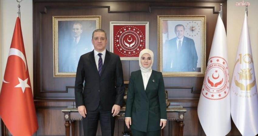 Bakan Göktaş, TBB Başkanı Sağkan ile bir araya geldi Aile ve Sosyal Hizmetler Bakanı Mahinur Özdemir Göktaş, Türkiye Barolar