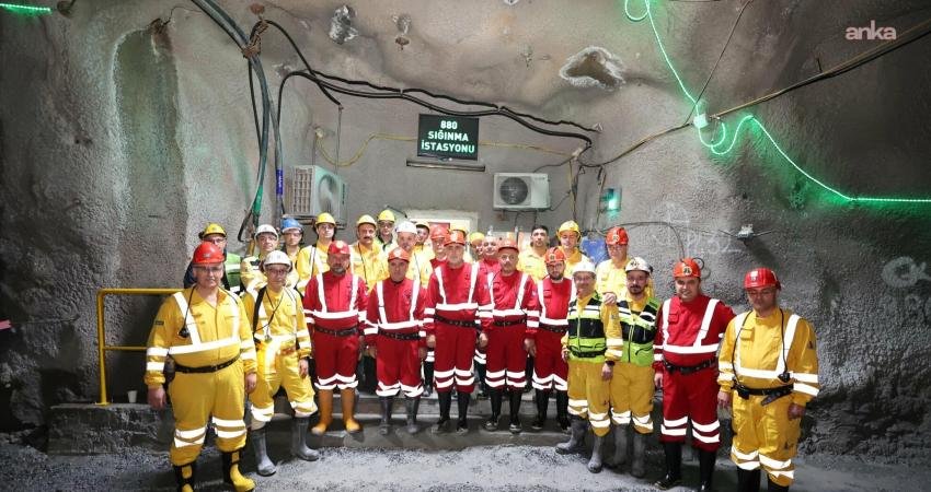 Çalışma ve Sosyal Güvenlik Bakanı Vedat Işıkhan, Çayeli Bakır Madeni’ni ziyaret