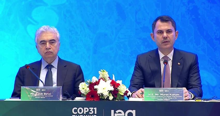 Çevre, Şehircilik ve İklim Değişikliği Bakanı Murat Kurum, tek kullanımlık plastik