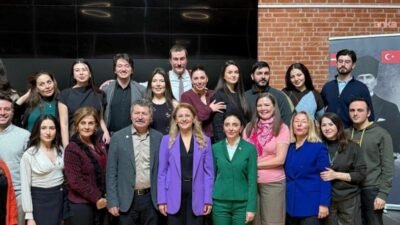 Bakırköy Belediye Başkanı Ayşegül Ovalıoğlu, CHP Danimarka Birliği’nin davetlisi olarak