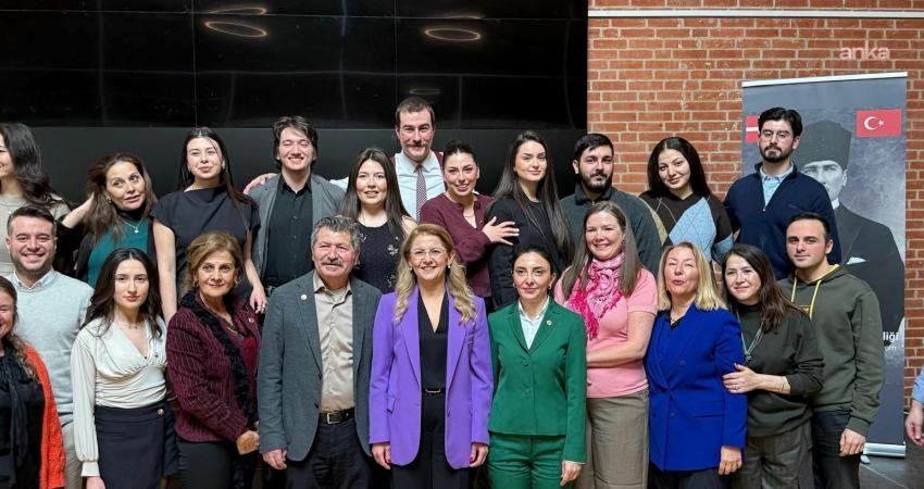 Bakırköy Belediye Başkanı Ayşegül Ovalıoğlu, CHP Danimarka Birliği’nin davetlisi olarak