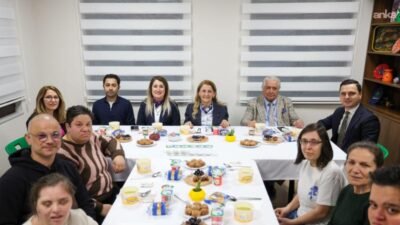 Bakırköy Belediye Başkanı Ayşegül Ovalıoğlu, Engelsiz Yaşamevi’nde düzenlenen iftar programında