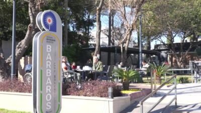 Antalya Büyükşehir Belediyesi bünyesinde hizmet veren Barbaros Aile Çay Bahçesi,