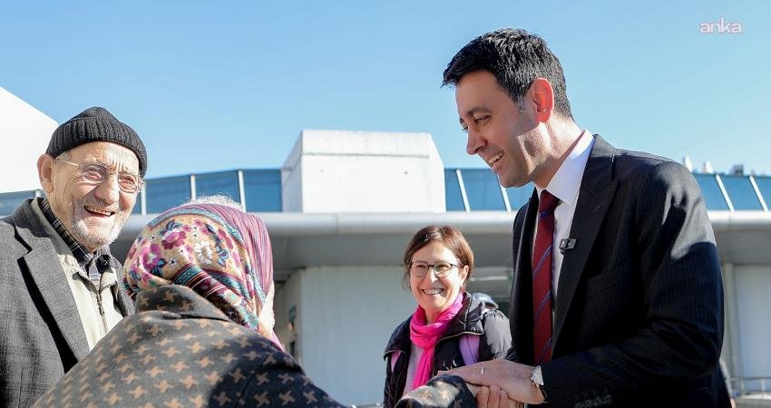 Bayraklı Belediyesi’nden Yaşlılar Haftası’na özel etkinlikler Bayraklı Belediyesi, Yaşlılar Haftası kapsamında ilçede yaşayan yaş almış bireyler