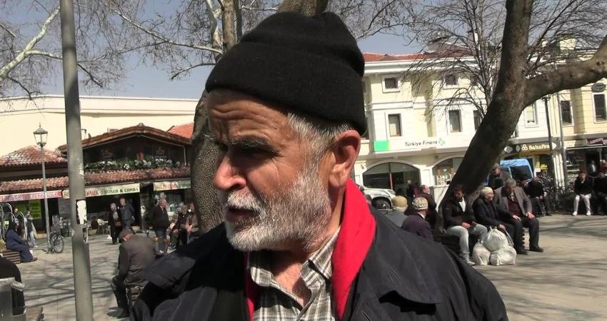 Ramazan Bayramı öncesinde alışveriş hareketliliği beklenen Konya Bedesten Çarşısı civarındaki