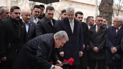 Büyük Birlik Partisi (BBP) Genel Başkanı Mustafa Destici, "Filistin’e, Gazze’ye,