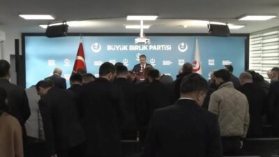 Büyük Birlik Partisi (BBP) Genel Başkanı Mustafa Destici, İsrail ve