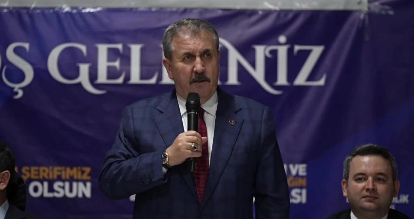 Büyük Birlik Partisi (BBP) Genel Başkanı Mustafa Destici, İslam dünyasına çağrıda