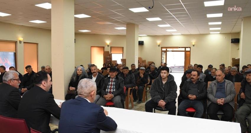 Beylikova Belediyesi, Ramazan Bayramı dolayısıyla hizmet binasındaki toplantı salonunda bayramlaşma