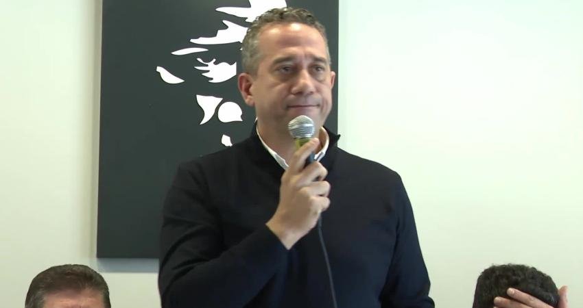 CHP Grup Başkanvekili Ali Mahir Başarır, Bolu Belediye Başkanı Tanju