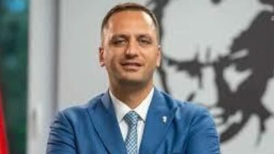 Bornova Belediye Başkanı Ömer Eşki, Uşak Belediyesi’ne yönelik operasyon sonrası