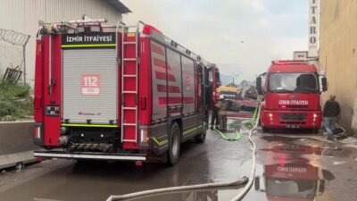 İzmir’in Buca ilçesi Seyhanlar Mahallesi’nde gece saat 03.30 sıralarında mobilya